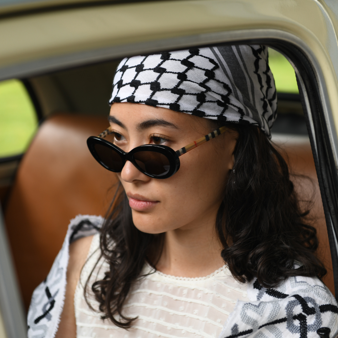 MINI MAY BLACK & WHITE FLAME KEFFIYEH